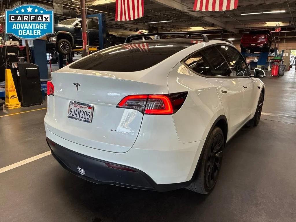 tesla model y 2023 7SAYGDEE0PF843463 image tesla model y 2023 7SAYGDEE0PF843463 image